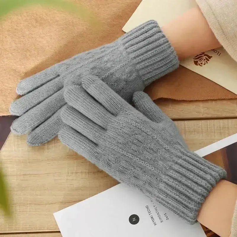 Unisex Touchscreen Winter Gloves - Fleece Lined Full Finger for Cycling & Driving - Peak Store Co.